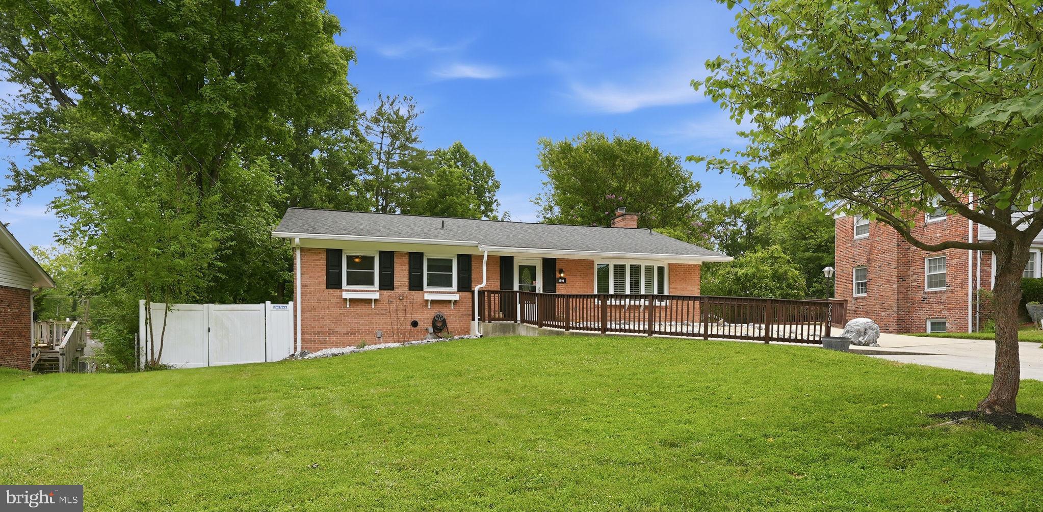 2604 Woodedge Road