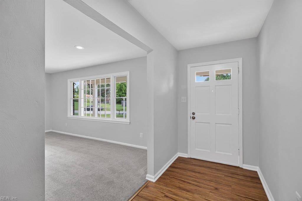 5309 Leesburg Drive