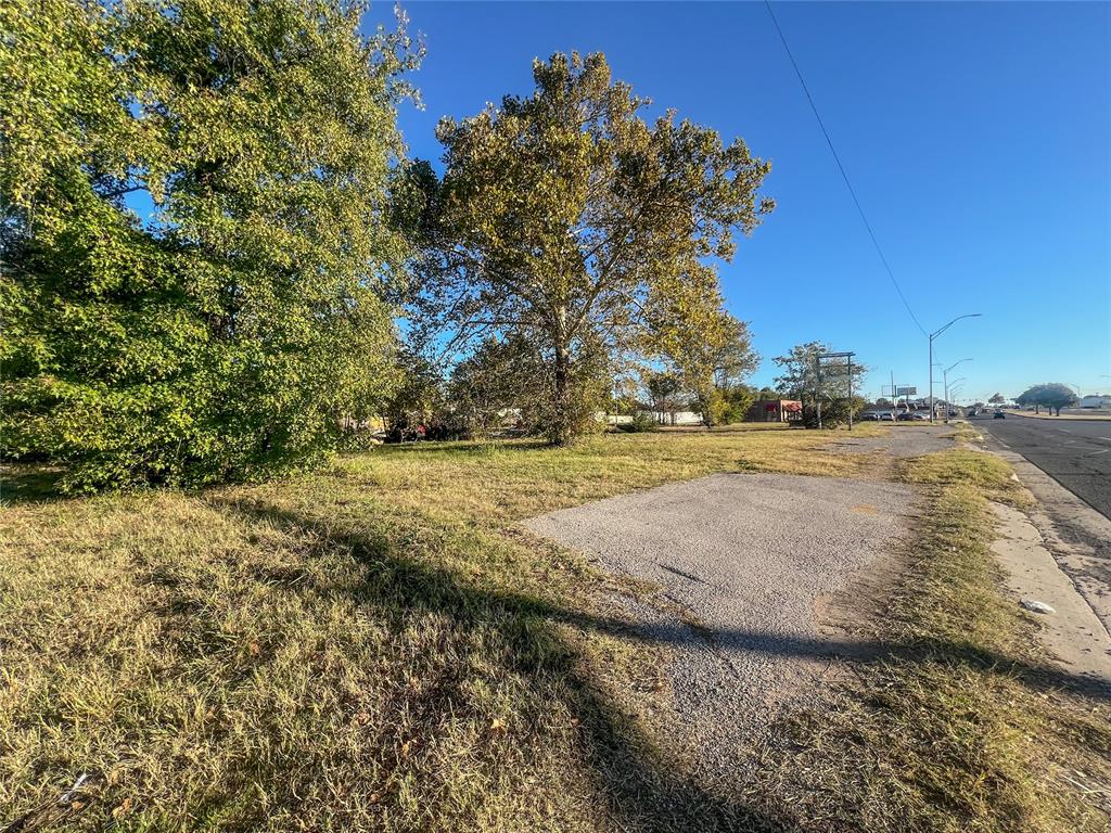 Prime commercial lot located just off Shields Boulevard, offering an exceptional opportunity for an owner-user or investor ready to bring their business vision to life. This versatile property provides excellent visibility and easy access from a high-traffic corridor, making it ideal for a wide range of commercial uses. Just minutes from Downtown Oklahoma City and conveniently located near I-240 and I-35, this site offers outstanding connectivity for customers and business operations. With a cleared, build-ready site, it’s perfectly positioned for development—whether you’re planning retail, office, service, or light commercial construction. Surrounded by established businesses and strong traffic flow, this location delivers powerful exposure and growth potential in a thriving commercial corridor. A rare opportunity to secure a well-located piece of land and create a custom space tailored to your business needs.