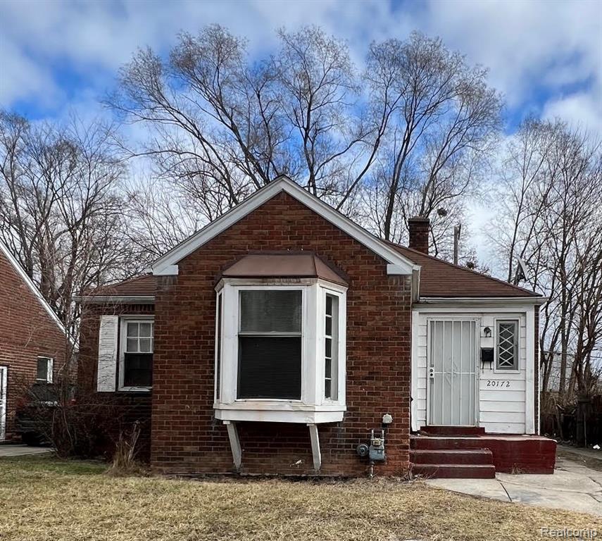 Now available: a clean and updated 2-bedroom, 1-bath home at 20173 Gallagher, perfect for comfortable living at an affordable price. This charming home features a spacious living room, a functional kitchen, and generously sized bedrooms with great natural light throughout.

Located in a quiet neighborhood with easy access to major roads, schools, shopping, and public transportation.

Section 8 Vouchers accepted!