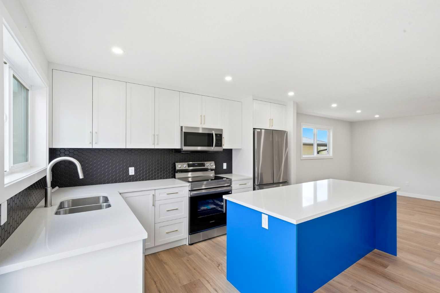 131 Fallswater Road NE