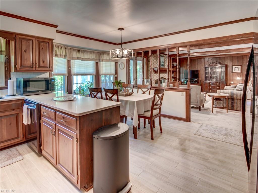 3232 Shadyside Lane