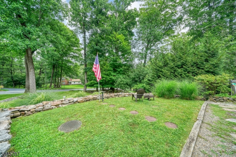 30 Dogwood Dr — photo 22 of 26