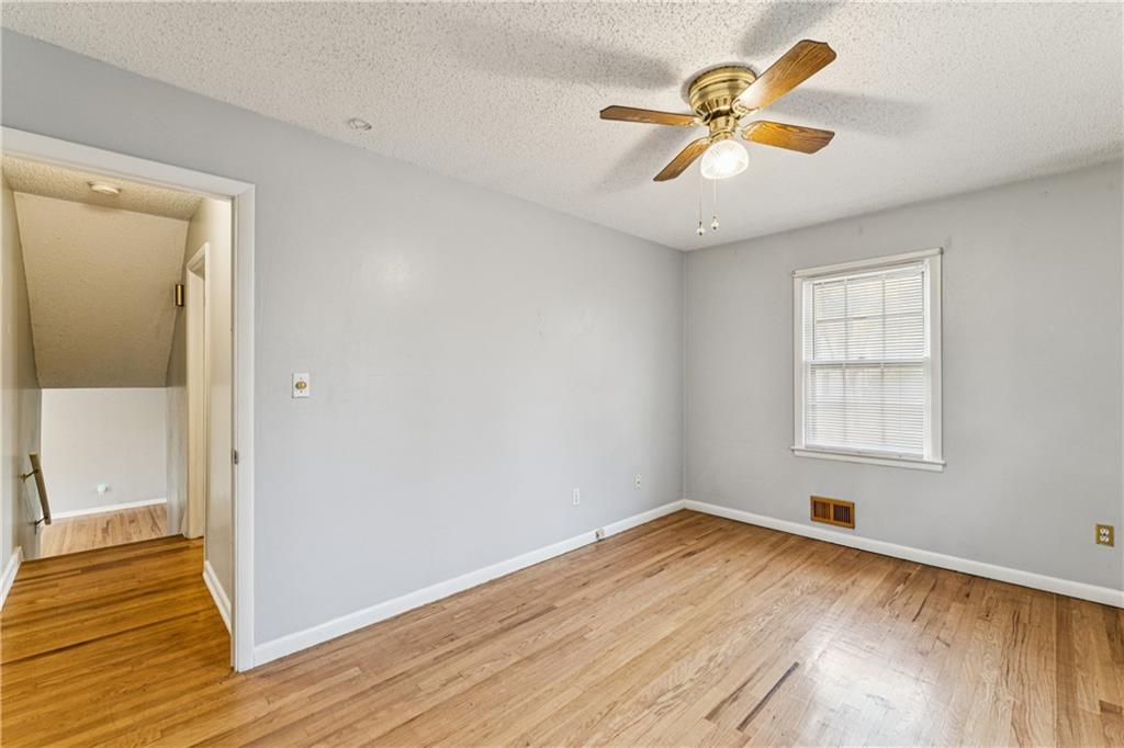 5007 Outlook Street