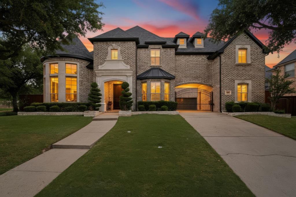 3242 Crossbow, Drive Frisco, TX
