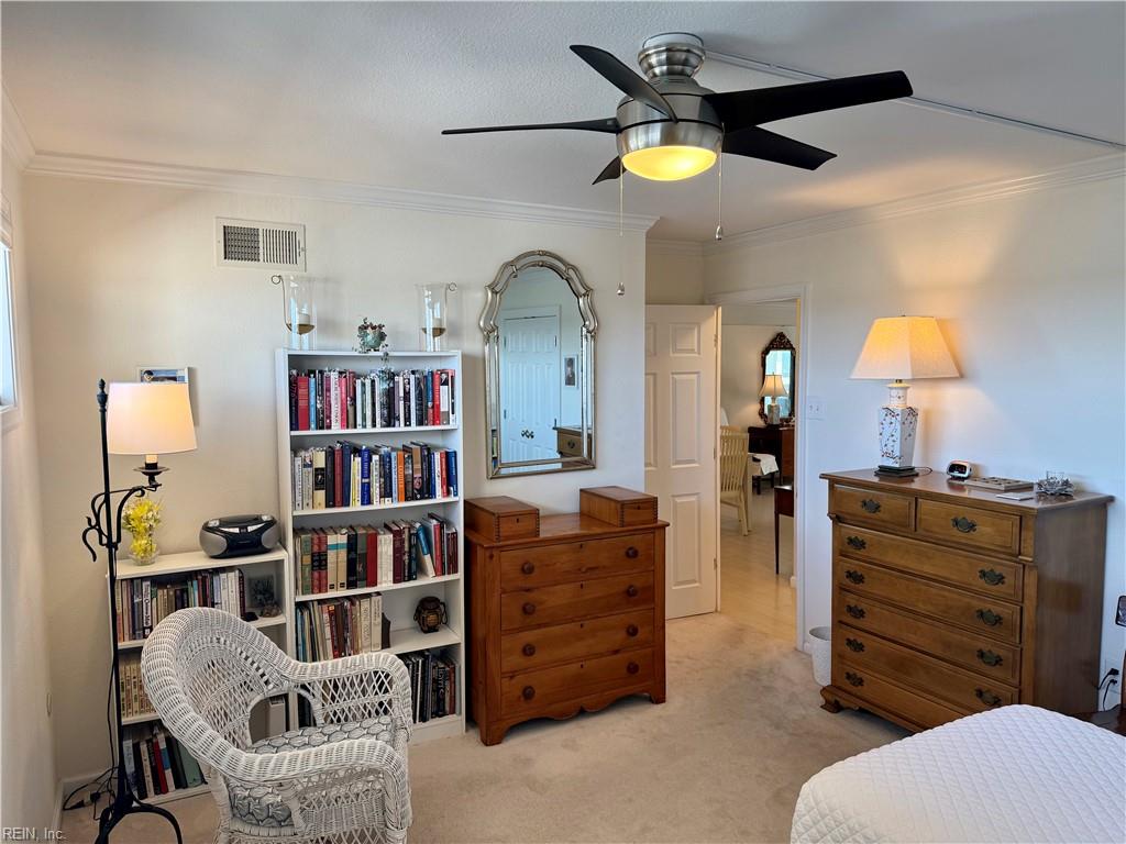 2830 Shore Drive 706