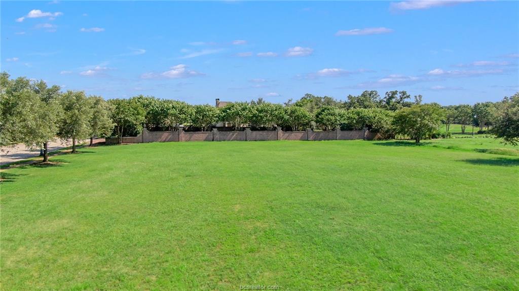 5005 Miramont Circle