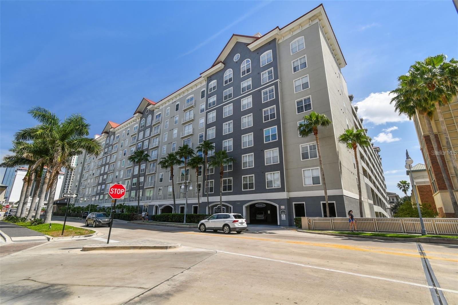 Rarely available and full of charm, this beautifully maintained 2-bedroom, 2-bathroom condo is perched on the top floor of the prestigious Parkcrest building—making it a true penthouse-level residence. Located in the heart of Harbour Island, recently named the #4 Best Place to Live in America, this is Tampa living at its finest.

Step inside and be wowed by sweeping views of Water Street, the Convention Center, and Bayshore Boulevard from your sunlit windows. The open-concept kitchen features granite countertops, stainless steel appliances, and seamlessly flows into the dining and living area—perfect for both relaxing and entertaining. A separate in-unit laundry room adds convenience, while the spacious layout offers comfort and function.

Outside your door, you're just steps to the new Lifestyle Fitness Club, Sail Pavilion, and the Tampa Riverwalk. Dine at world-class restaurants along Water Street or enjoy the endless activities on the bay—rent a jet ski, catch the Pirate Water Taxi, or simply soak in sunrise and water views from your own home.

Parkcrest offers resort-style amenities, including a marina-front pool, secure guest parking, a fitness center, and 24-hour security. With its unbeatable location, rare top-floor placement, and incredible walkability, this condo delivers the ultimate Florida lifestyle.