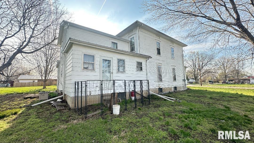 223 W High Street
