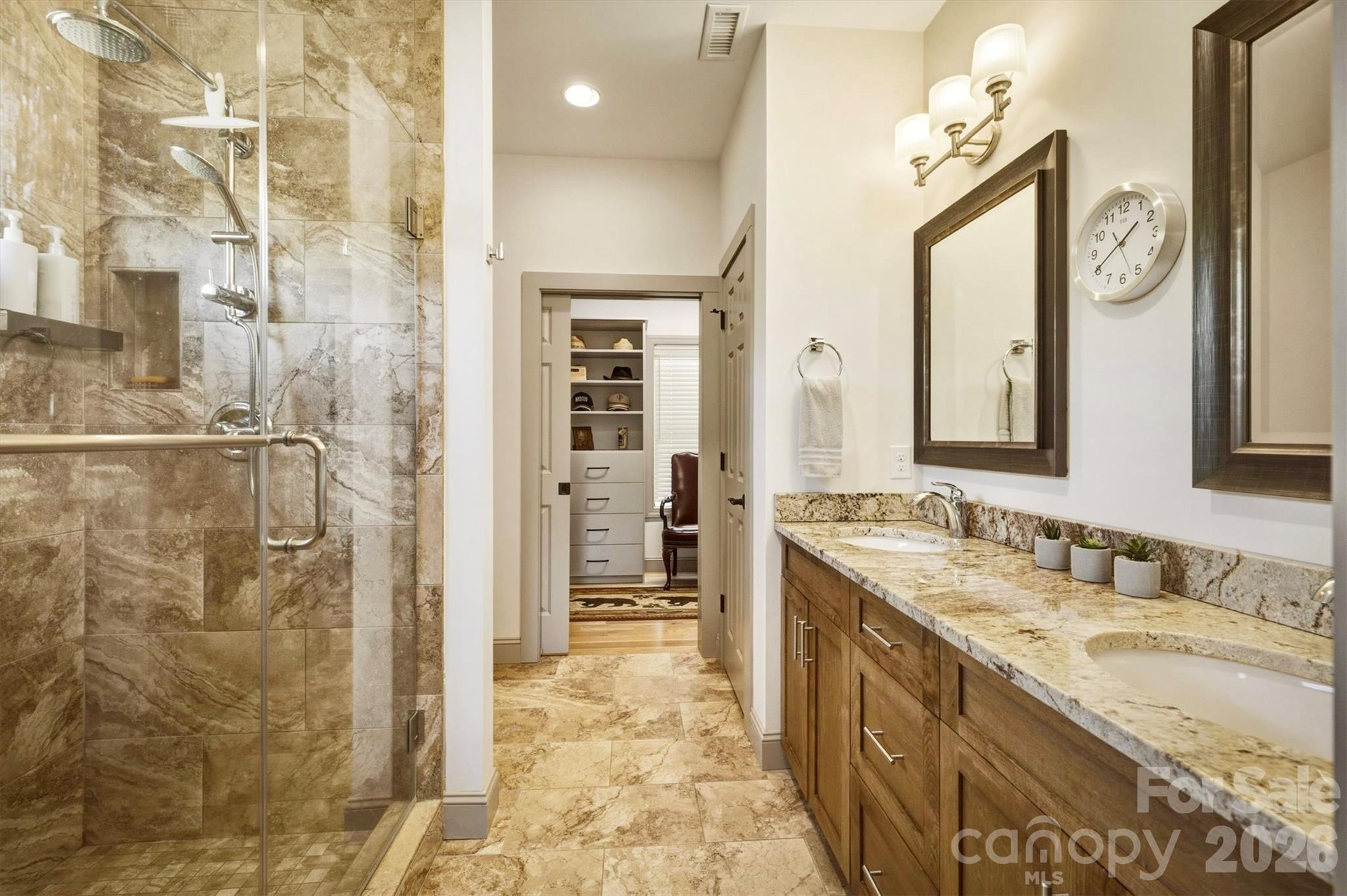 5515 Cedar Cove Way