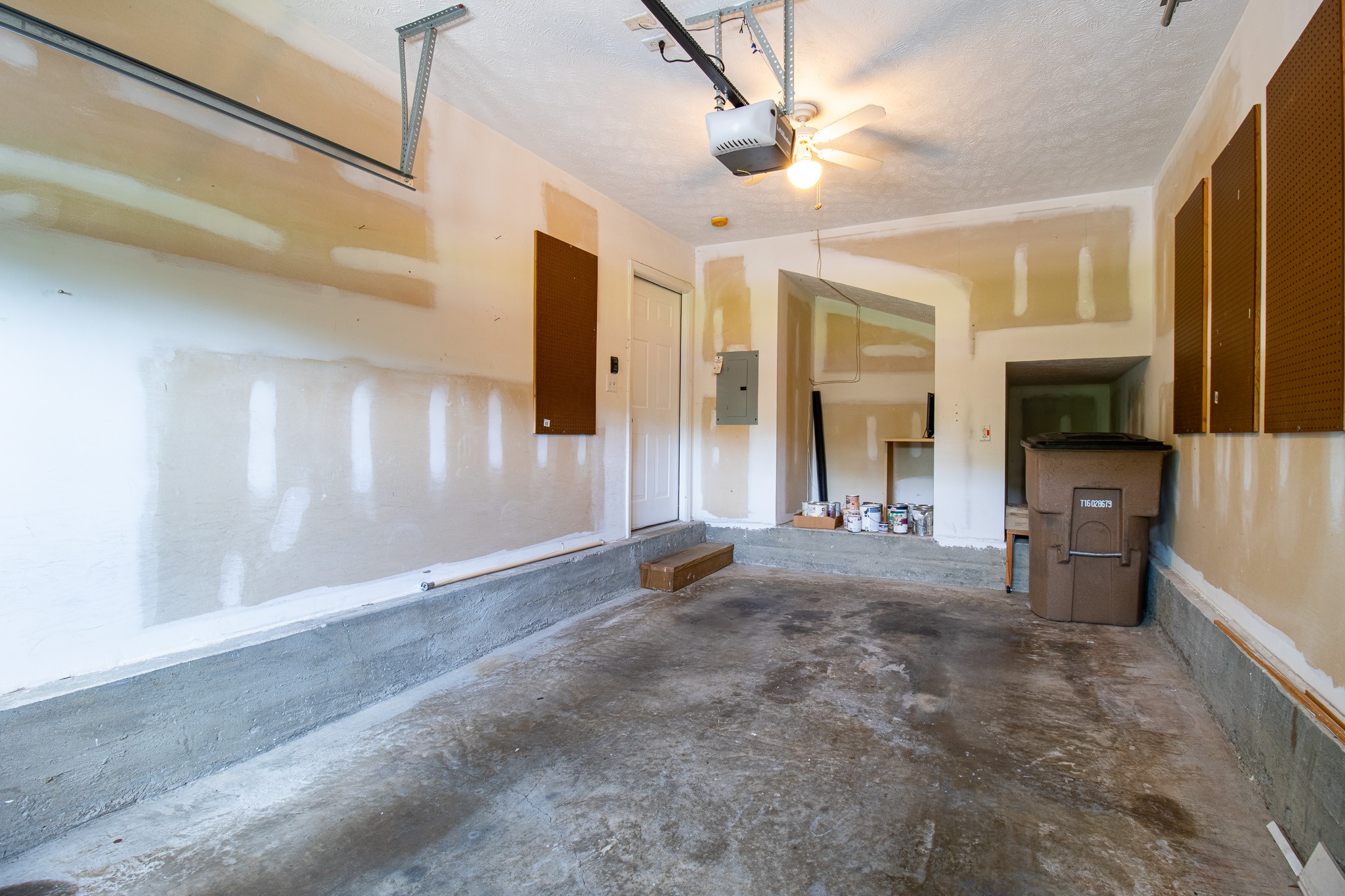2126 Nashboro Blvd