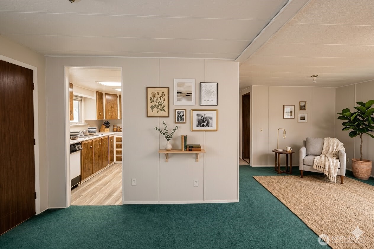 1200 Lincohn Street 301