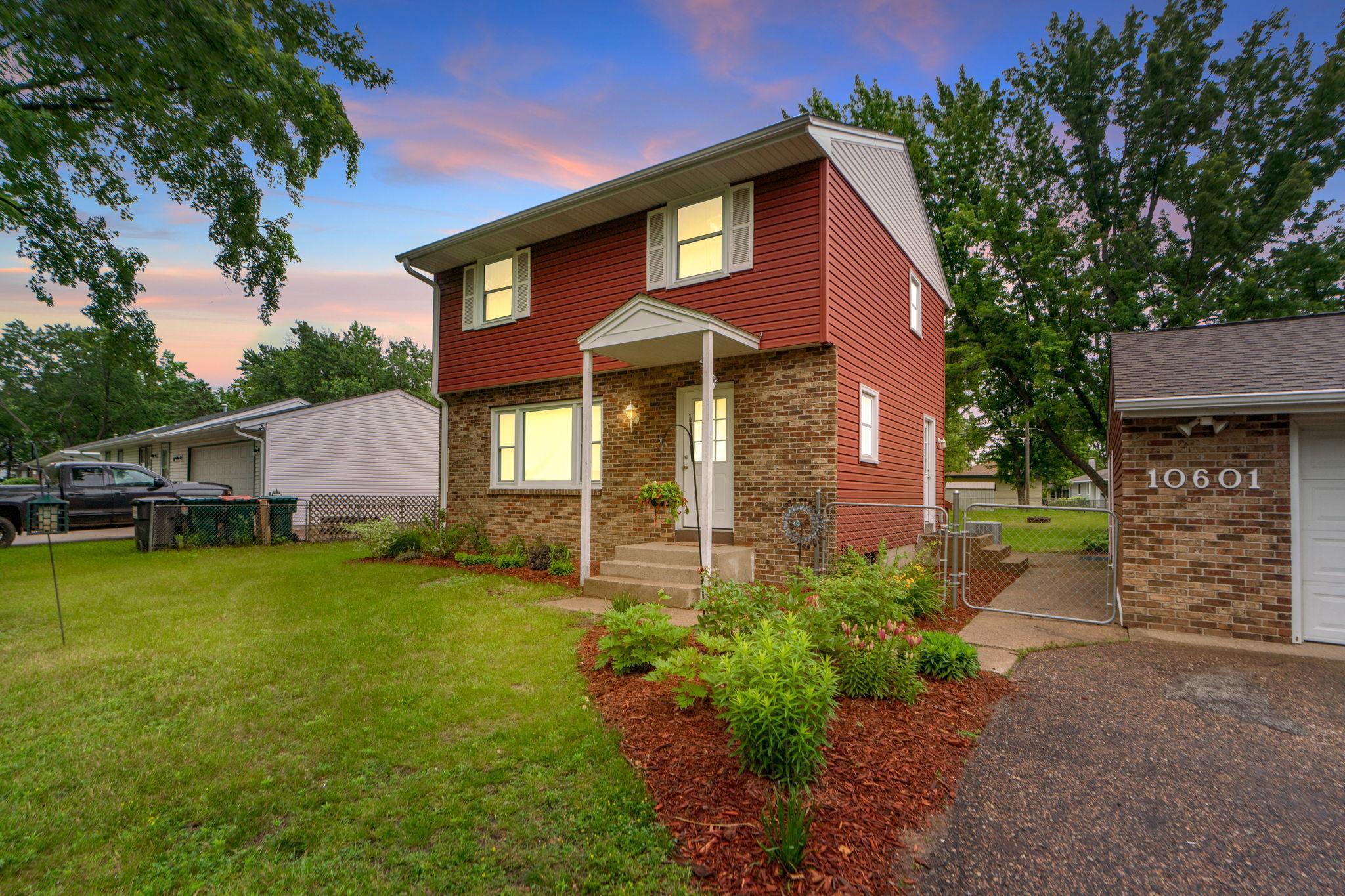 10601 Terrace Road NE, Blaine, MN. MLS 6556885