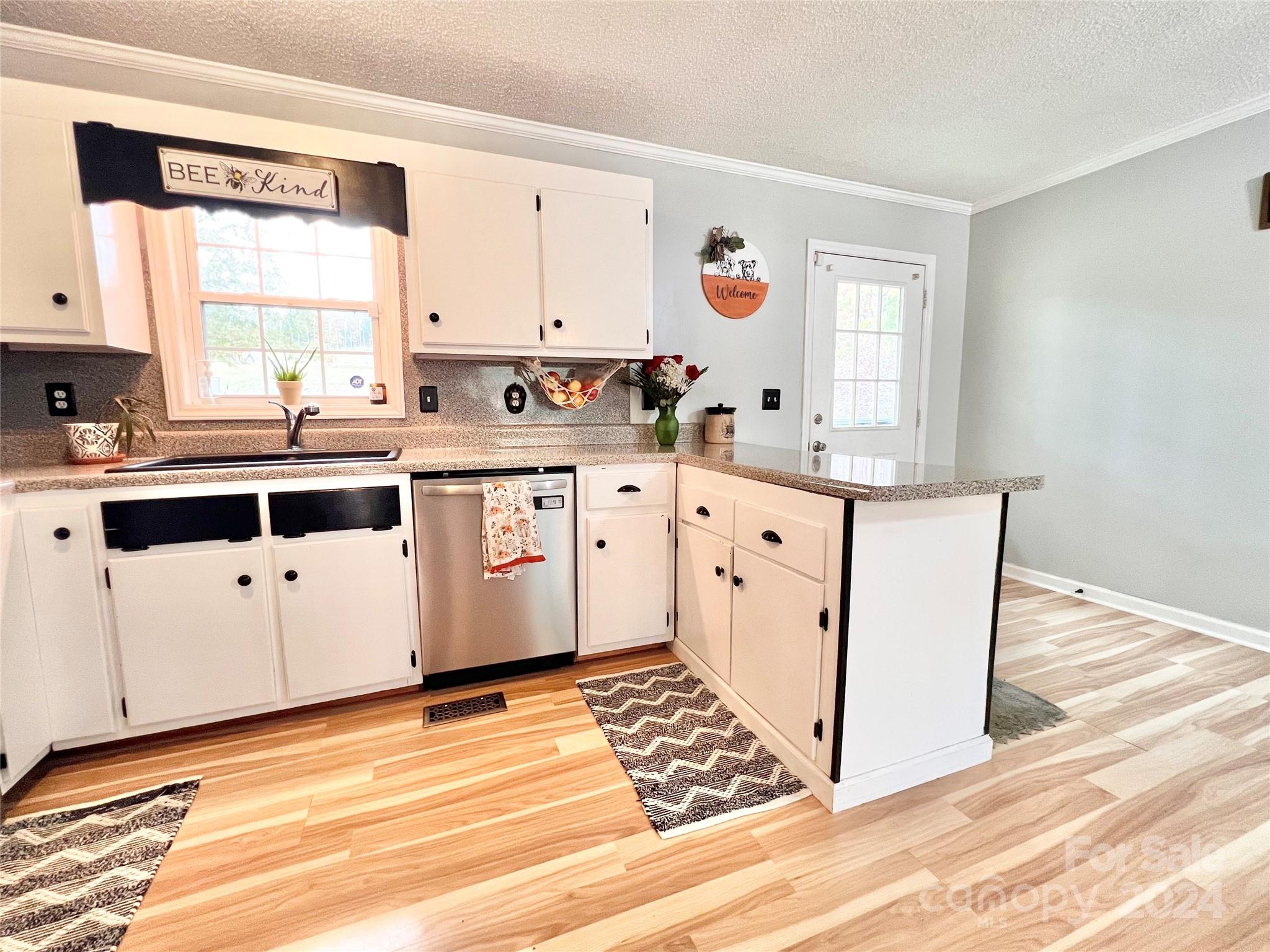 2115 Blue Ridge Circle