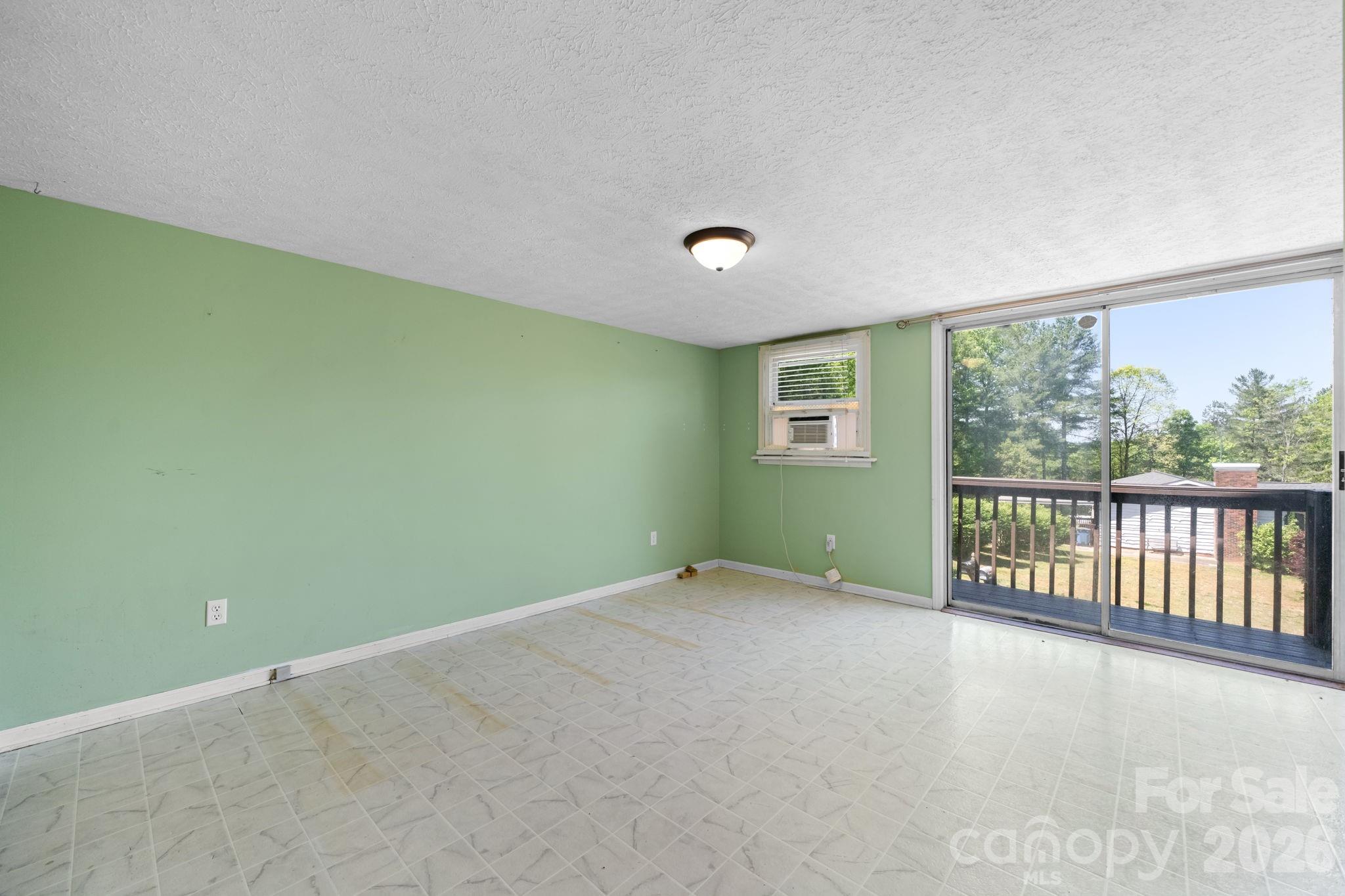 2113 White Pine Drive