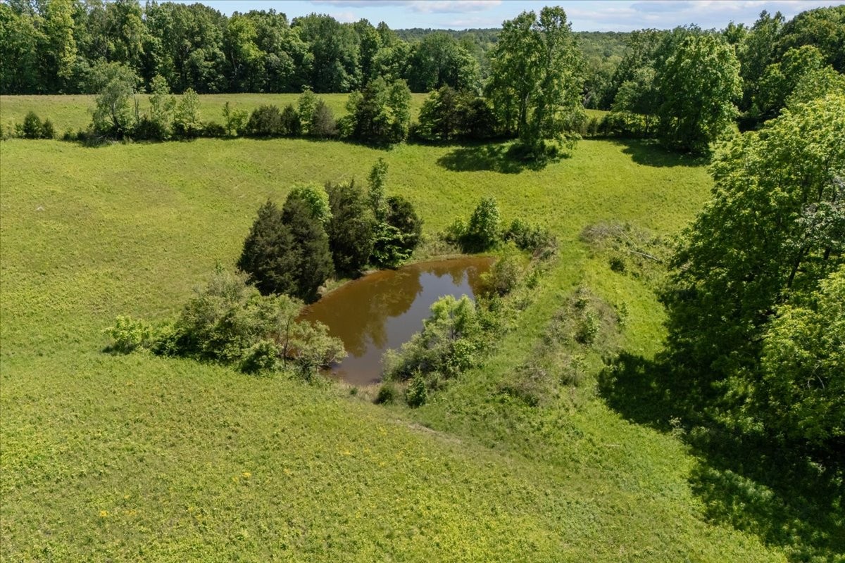2440 Maple Grove Rd