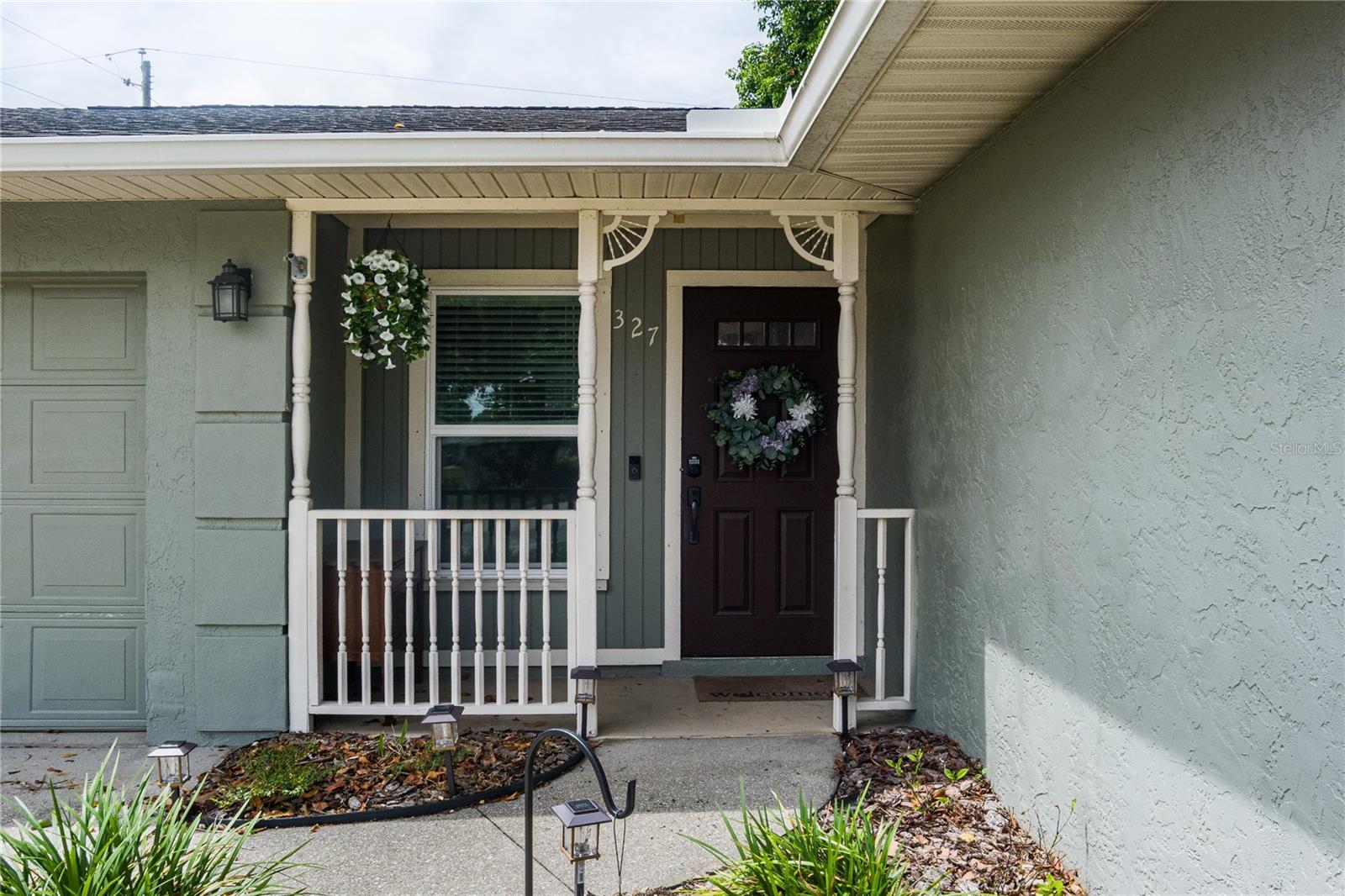 327 43rd Street Boulevard W
