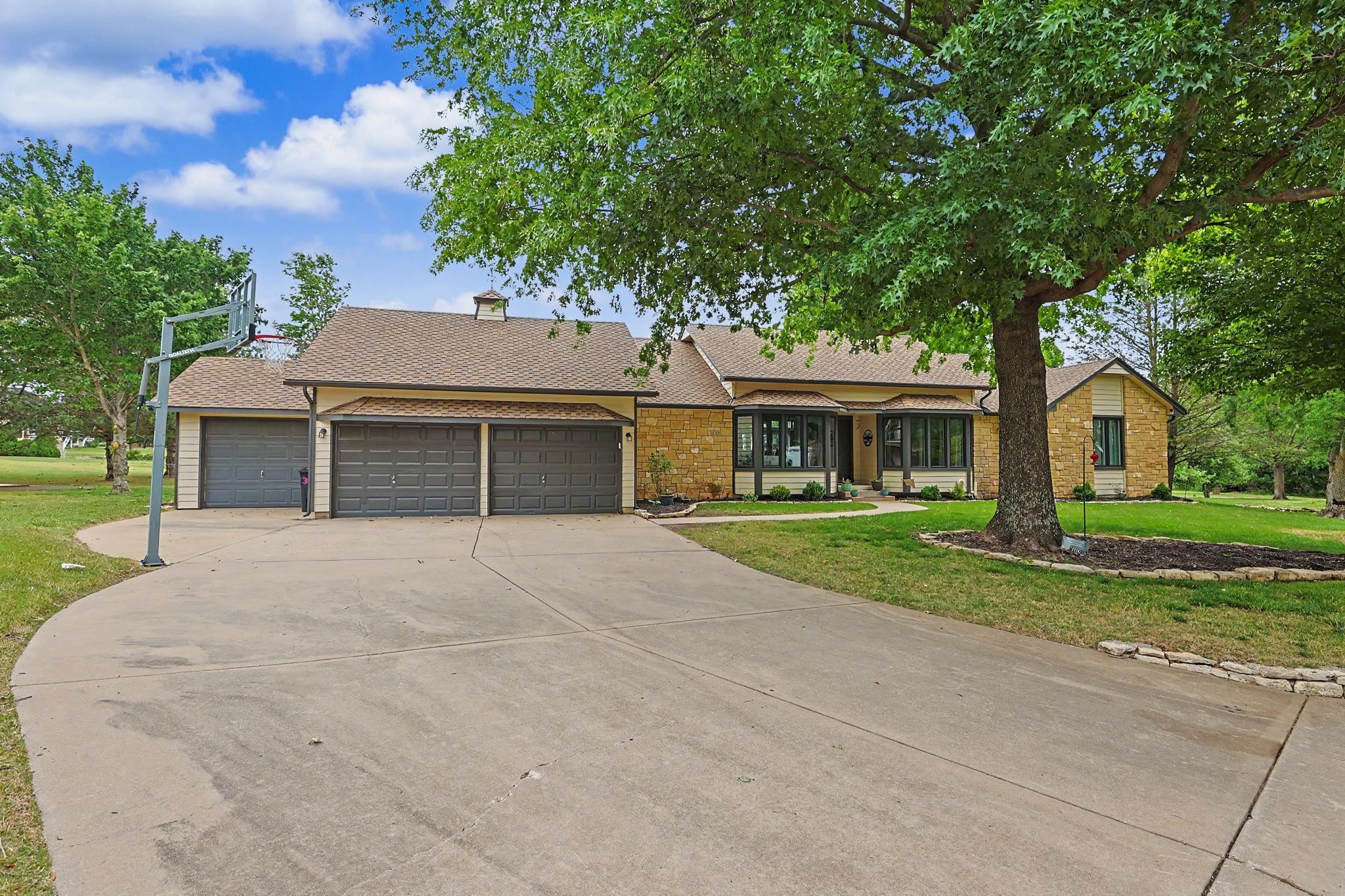 3108 Vado Ct
