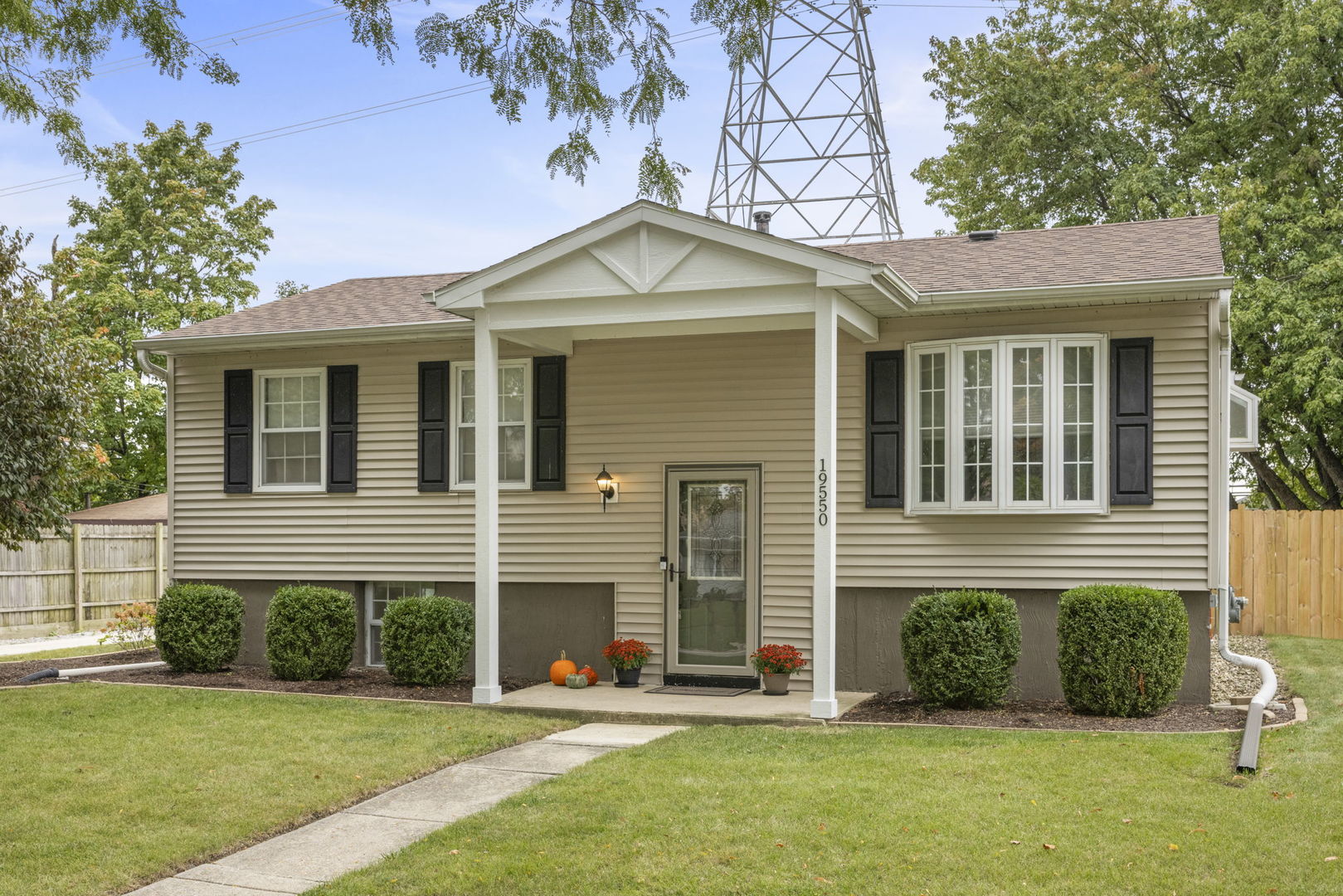 Welcome to this beautifully updated Mokena home featuring a brand new maintenance free composite deck completed in 2025 and a new concrete driveway. The fully renovated basement offers an additional bedroom and full bath, perfect for guests or family. Fresh paint throughout the main living areas highlights the modern kitchen with granite countertops, plenty of counter space, and warm hardwood floors. Enjoy a cozy yard ideal for relaxing or entertaining in a peaceful neighborhood close to shopping, dining, and great schools. This home is truly move in ready in an unbeatable location.