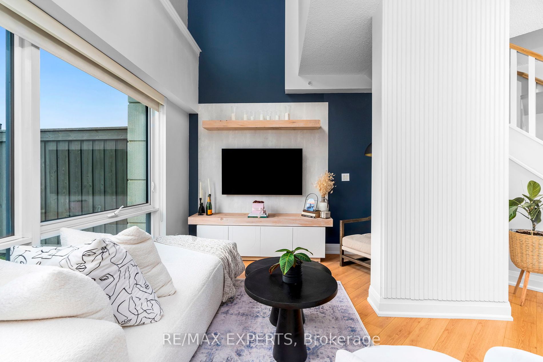 24 Woodstream Blvd 102