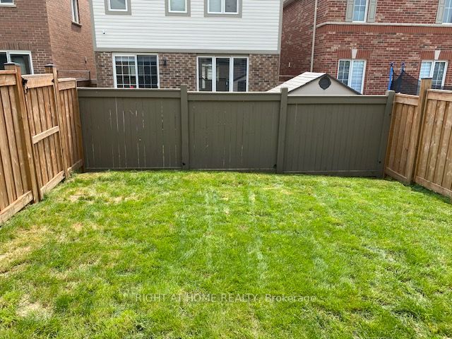 1125 Leger Way 25