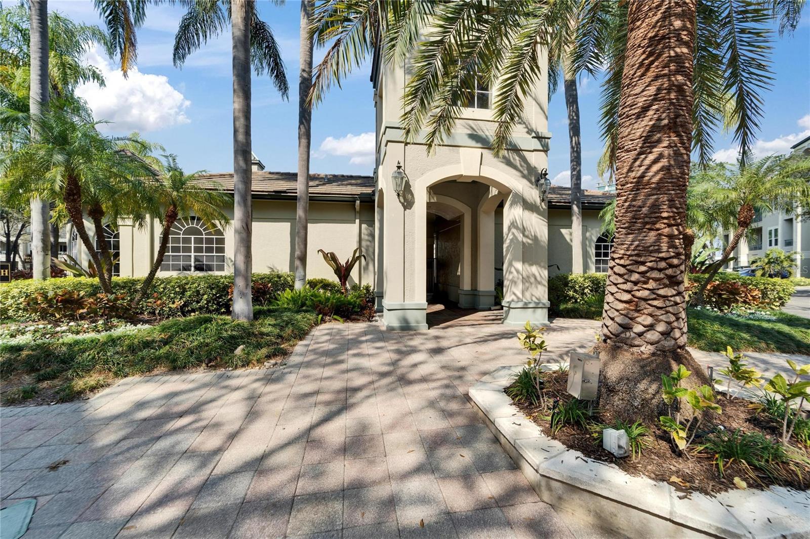 615 Tropical Breeze Way