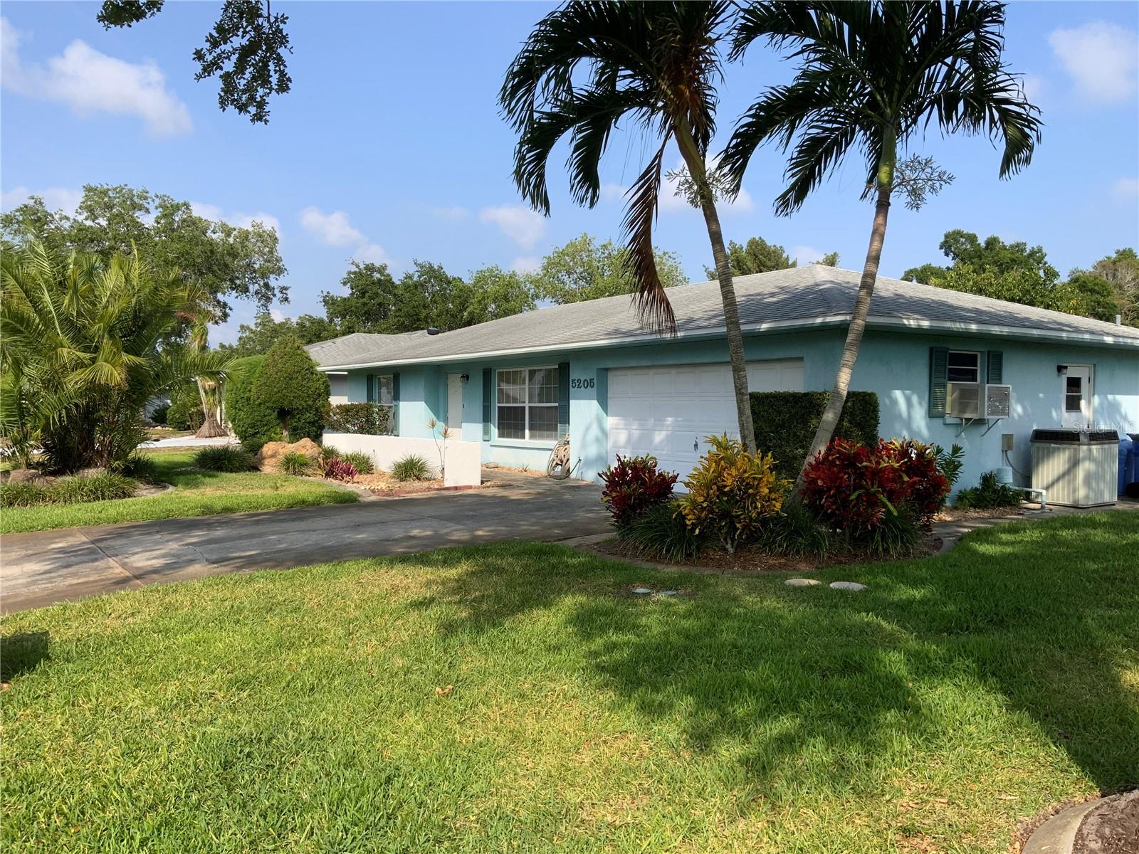 5205 36th Avenue Drive W