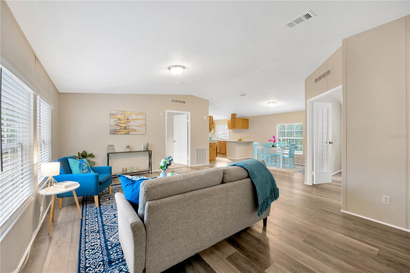 39242 Lizabeth Circle