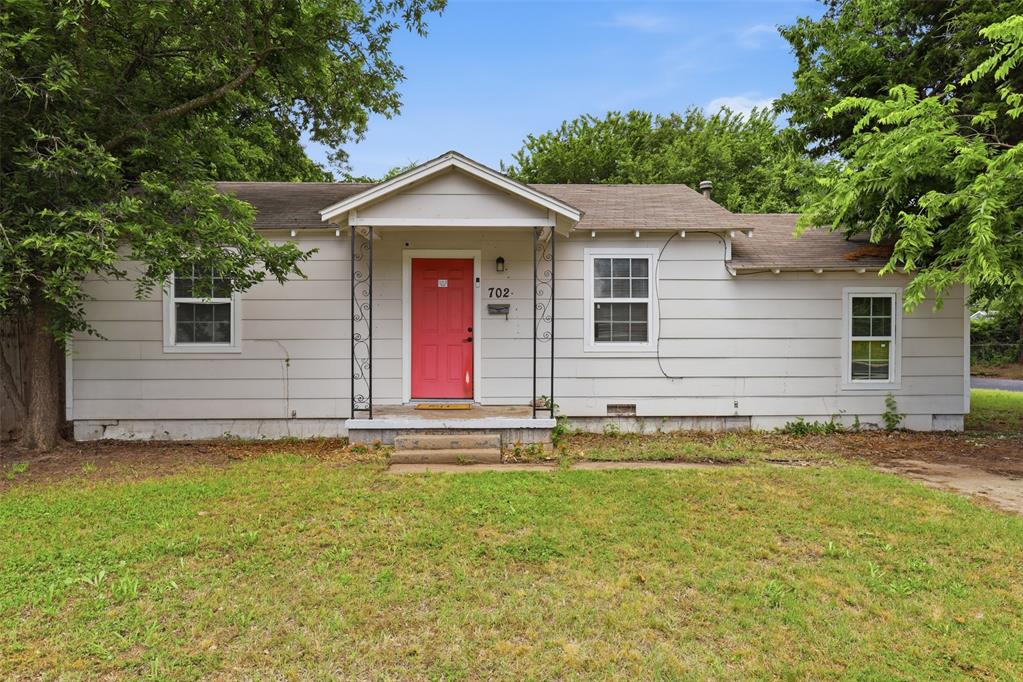 Don't miss this fantastic opportunity in the heart of Norman! This 3 bedroom, 1 bath home sits on an oversized 8,276 sq ft corner lot on a quiet dead-end street, giving you privacy, space, and serious curb appeal. The expansive backyard is perfect for entertaining, gardening, or simply enjoying the outdoors.Inside, you'll find original hardwood flooring that adds warmth and character throughout. The converted garage provides a bonus room; ideal for a home office, guest space, or extra storage.Located just 5 minutes from the University of Oklahoma campus and within walking distance to gyms, coffee shops, and everyday conveniences. This home is perfectly positioned for first-time buyers, OU students, or investors looking to add to their portfolio.