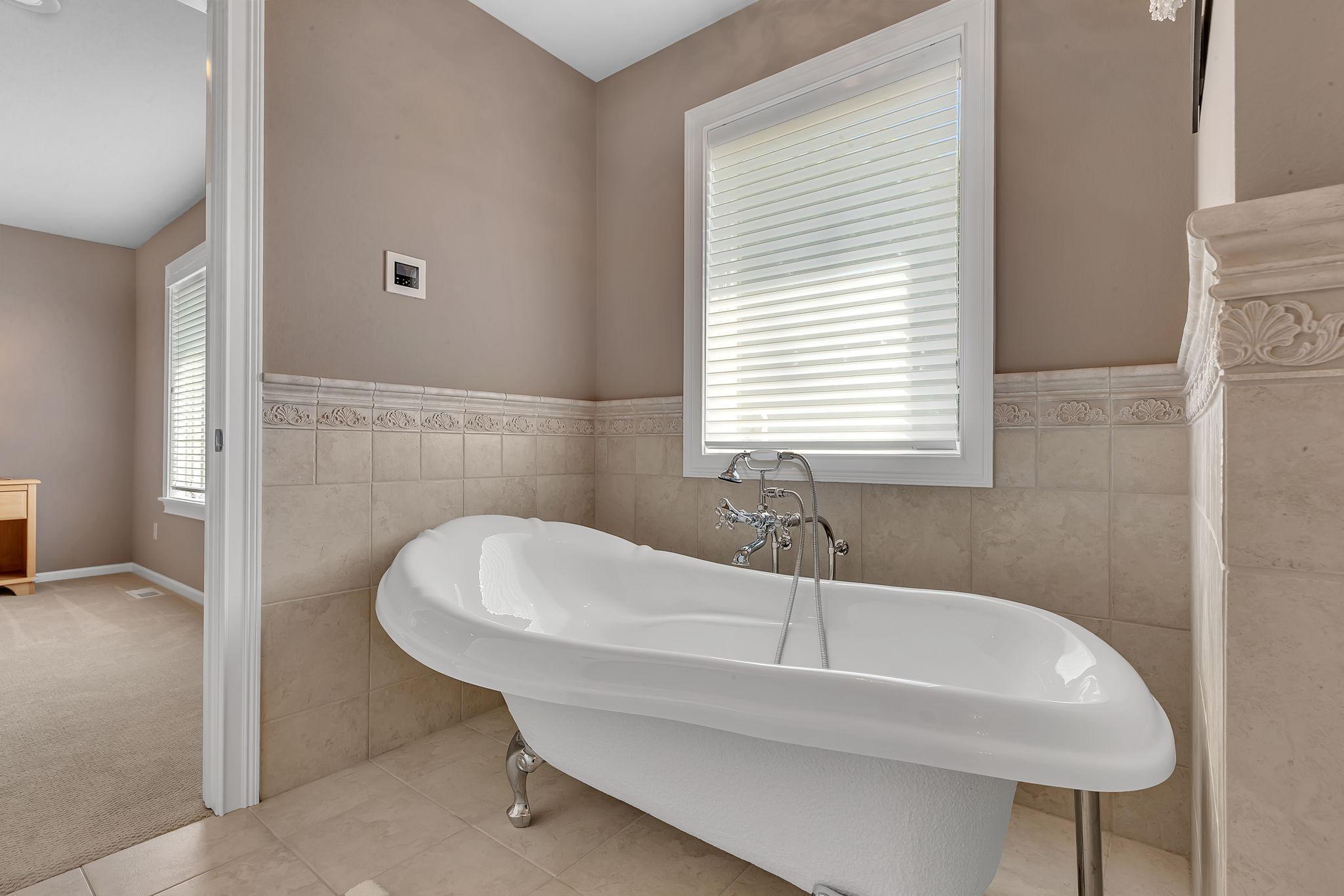 1621 Blackberry Circle