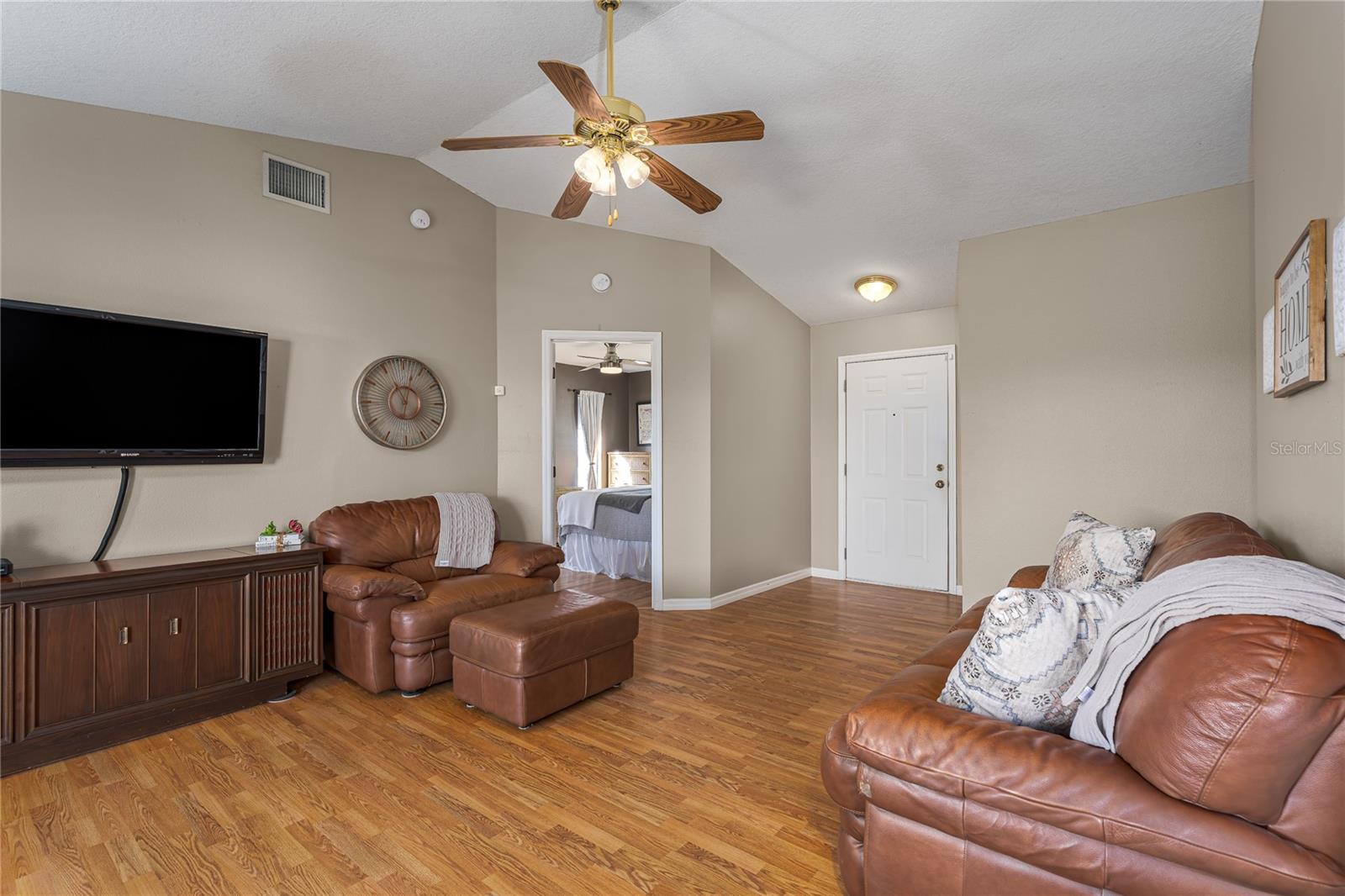 1406 14th Street Court W