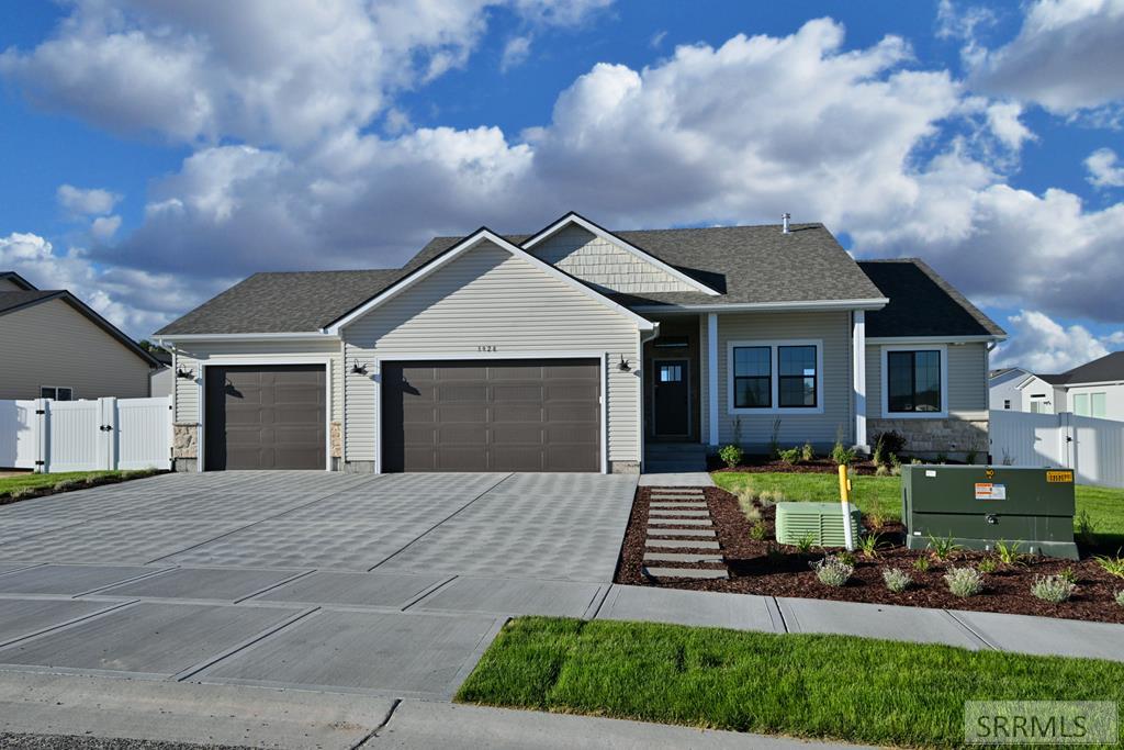 3928 Hidden Valley Drive