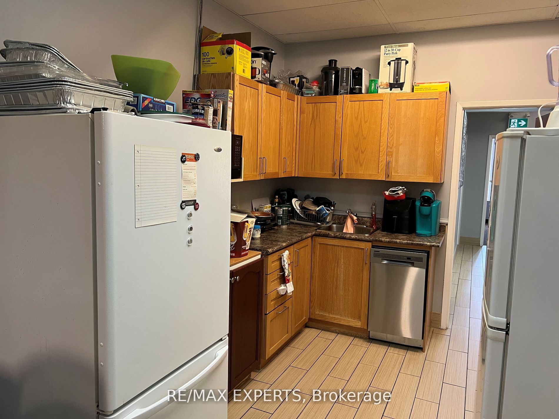 100 Marycroft Ave 1