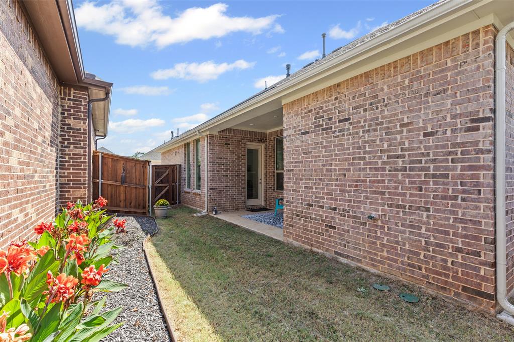 4747 Kings Garden Parkway