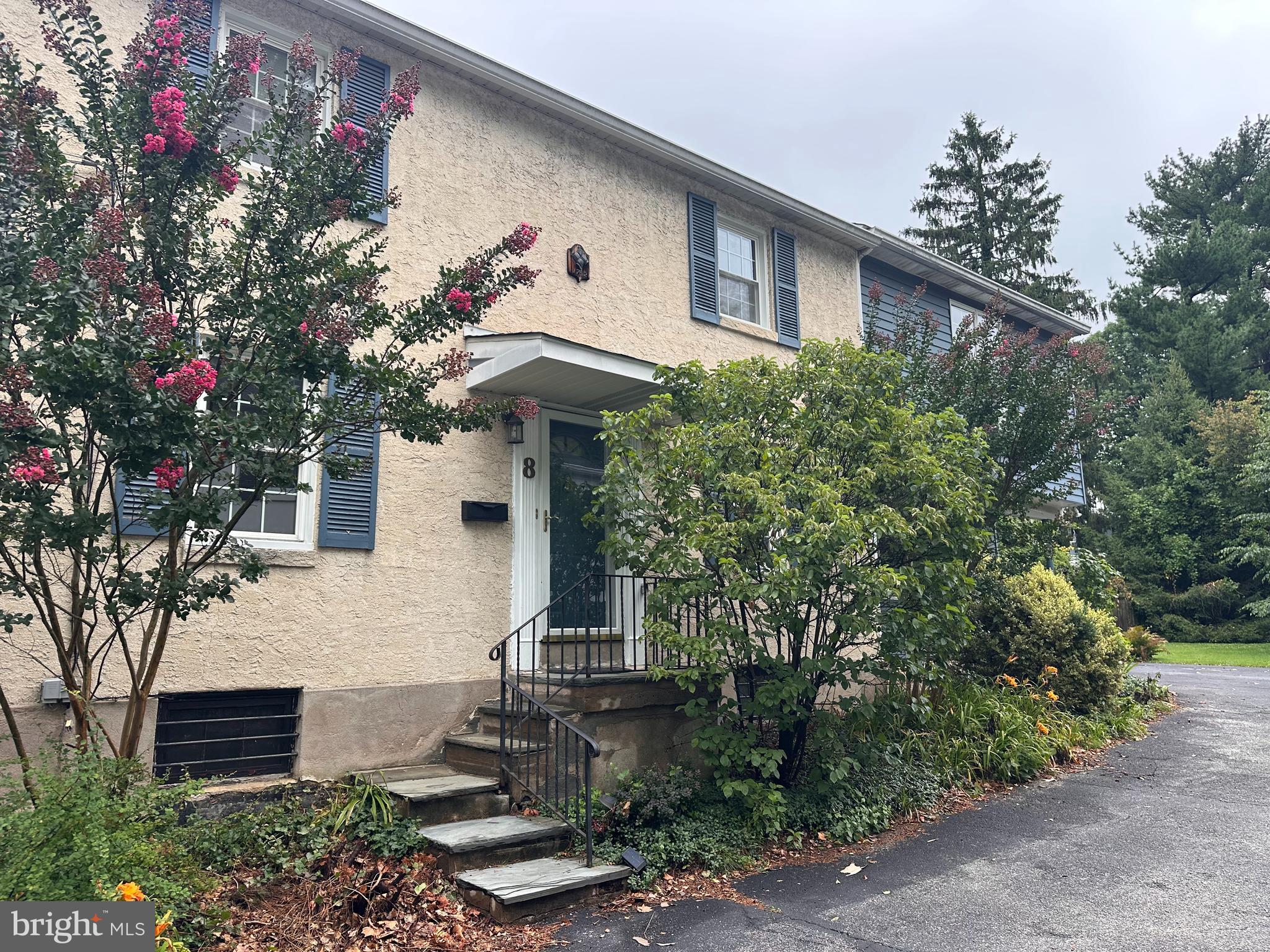 8 Arthur Road