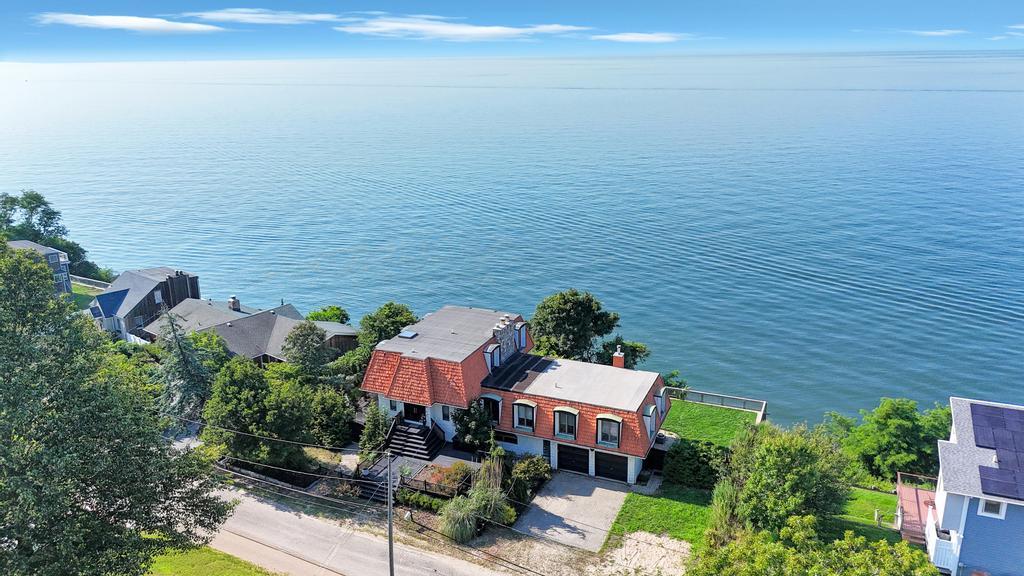 129 Shore Drive