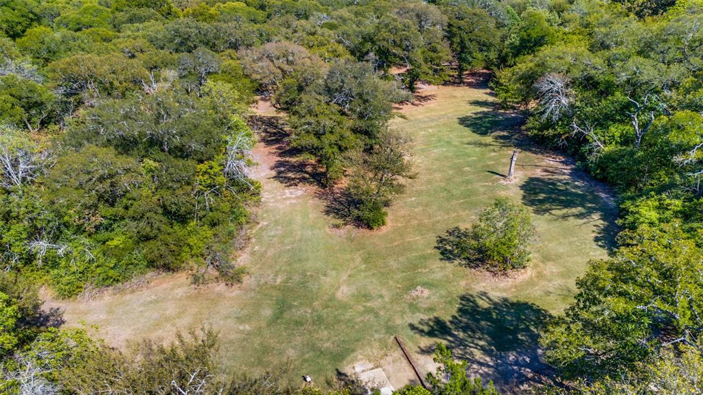 2403 Amberleaf Court