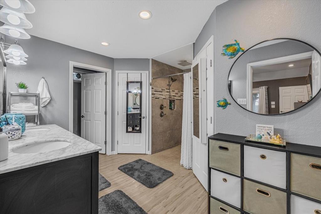1106 Scenic Drive
