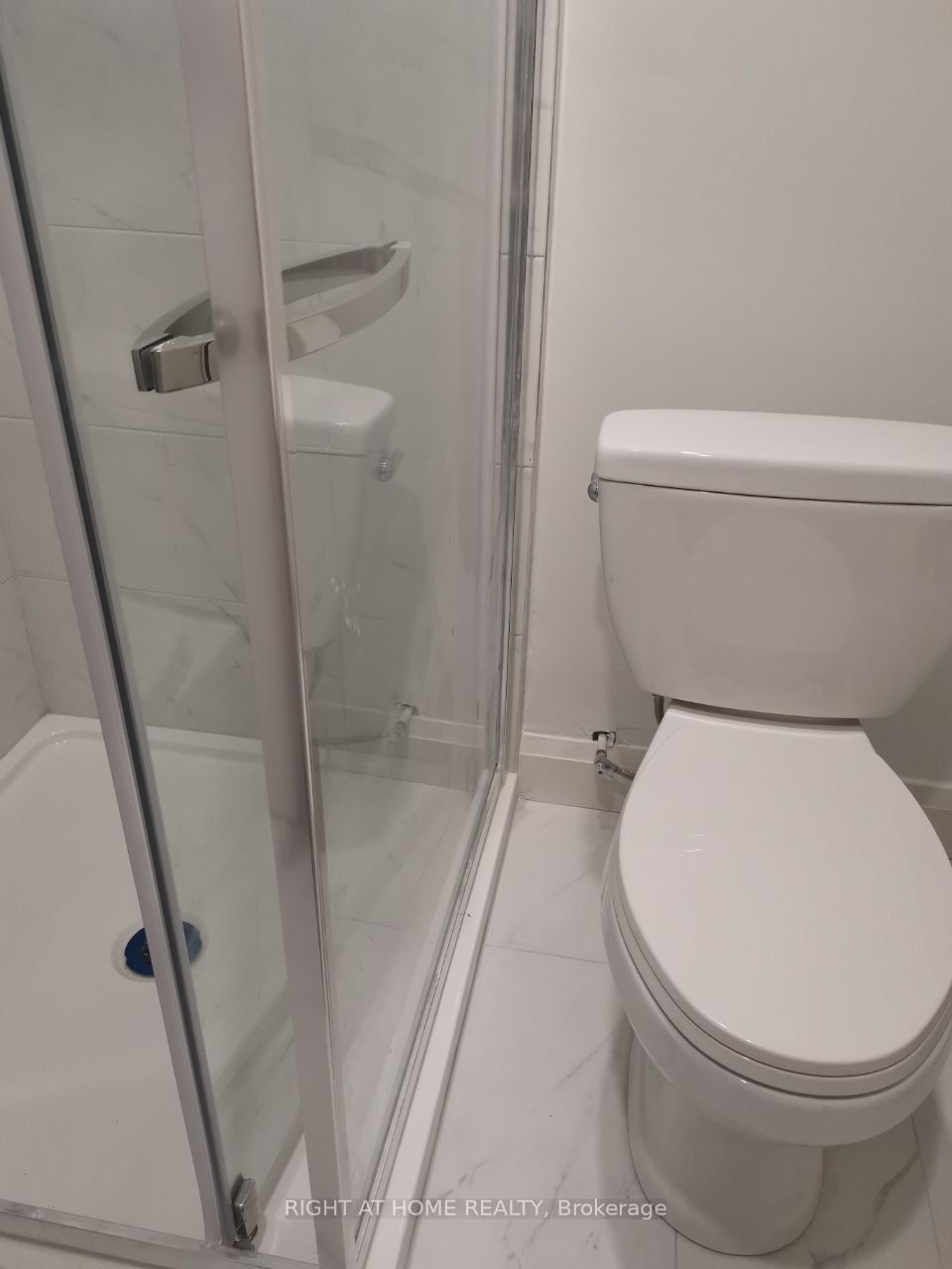 34 Hodgins Ave BSMT