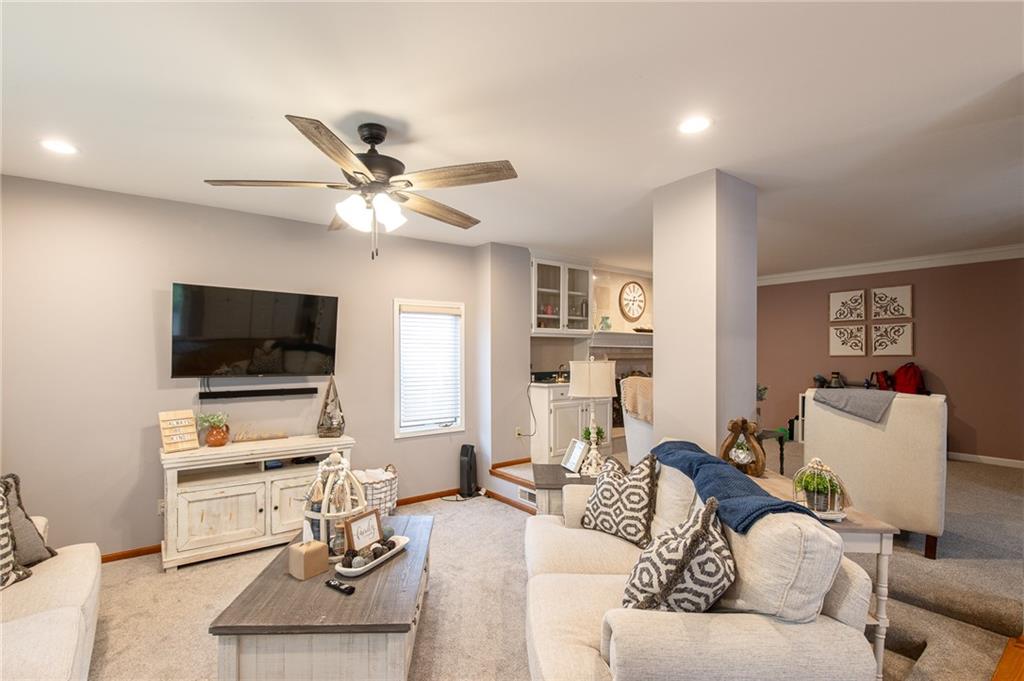 3743 NE Woodland Court