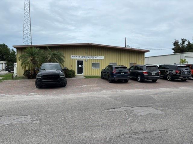 5654 Sarah Avenue, Sarasota, FL