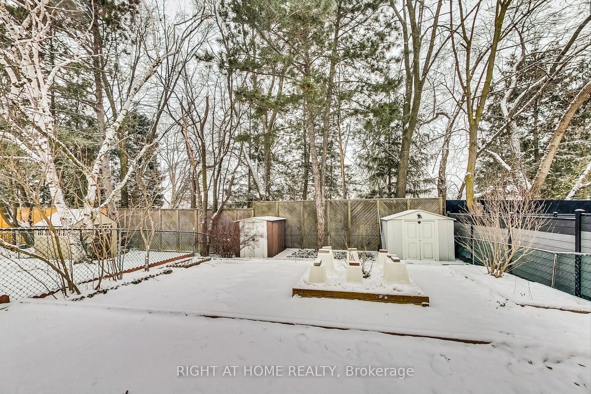 49 Harnworth Dr