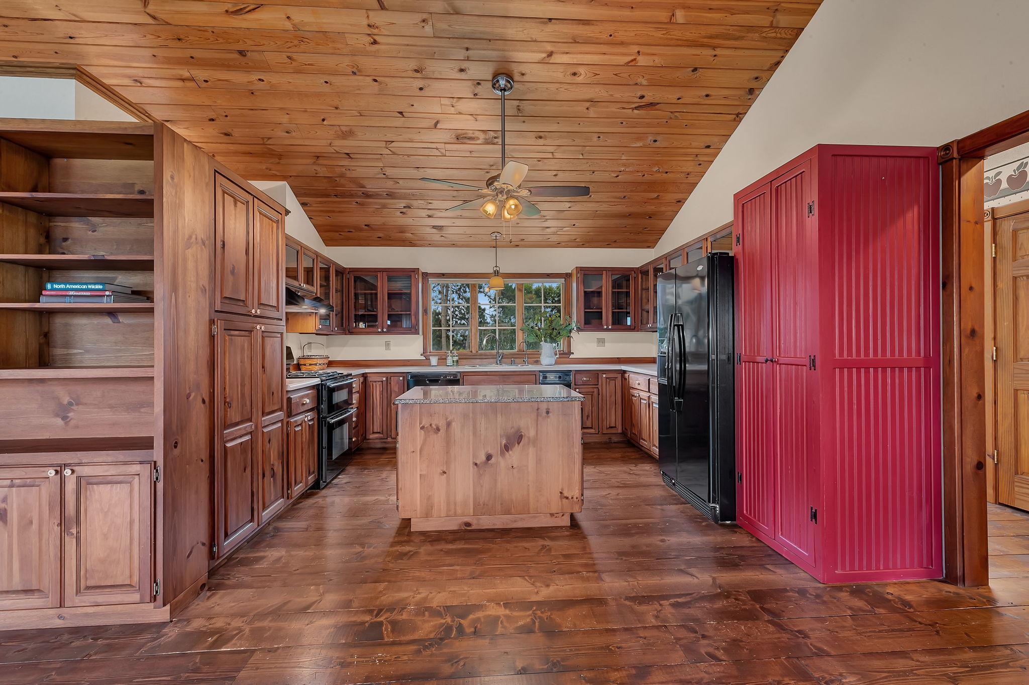 10315 Ferry Point Place NW