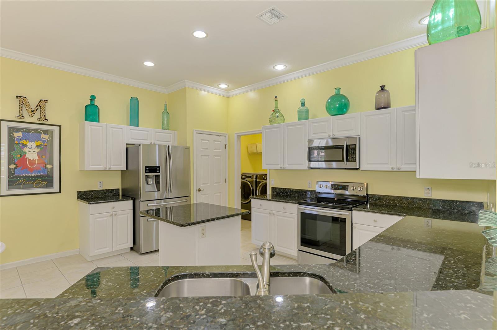 2692 Wax Myrtle Court