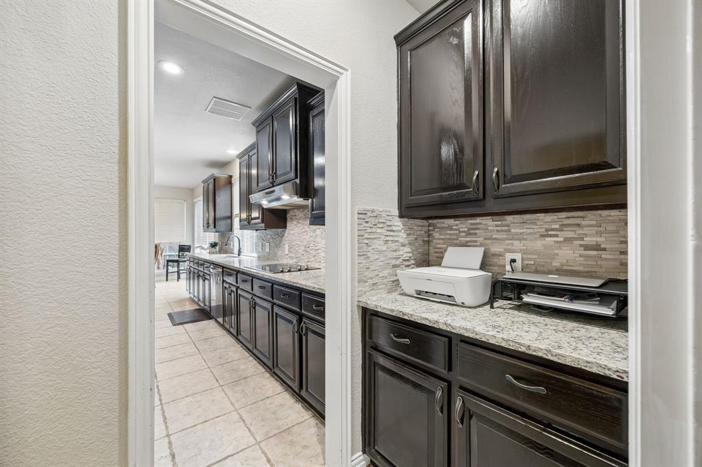 1607 Wood Creek Lane