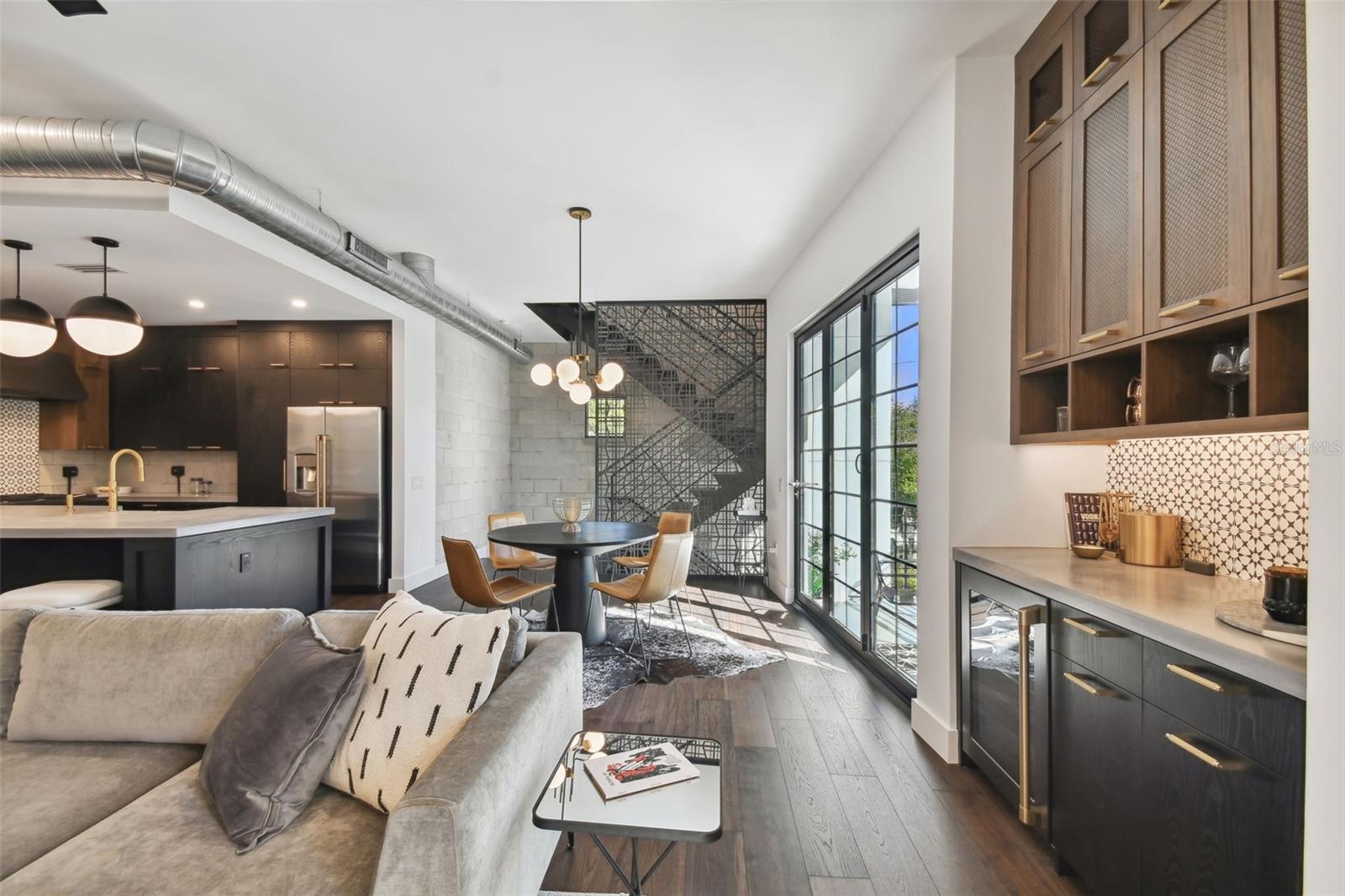 1312 W Azeele Street 1