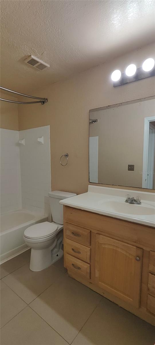 2550 N Alafaya Trail 10110