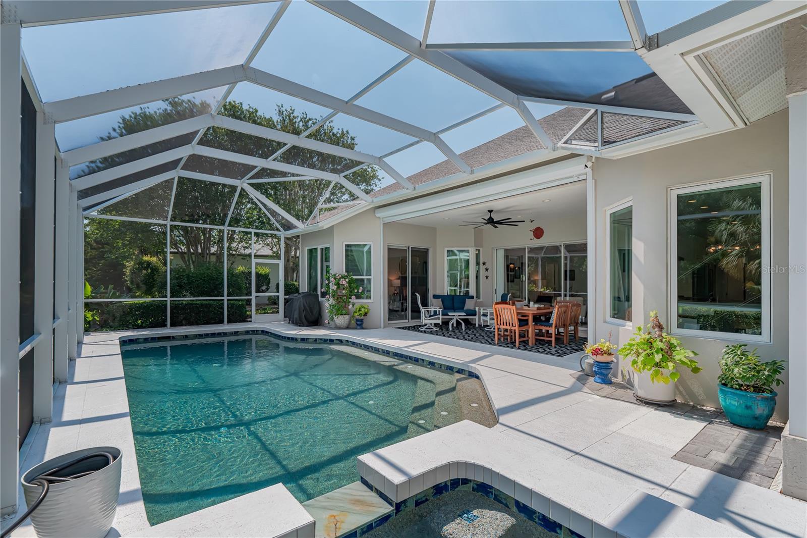 11806 Oak Ridge Drive