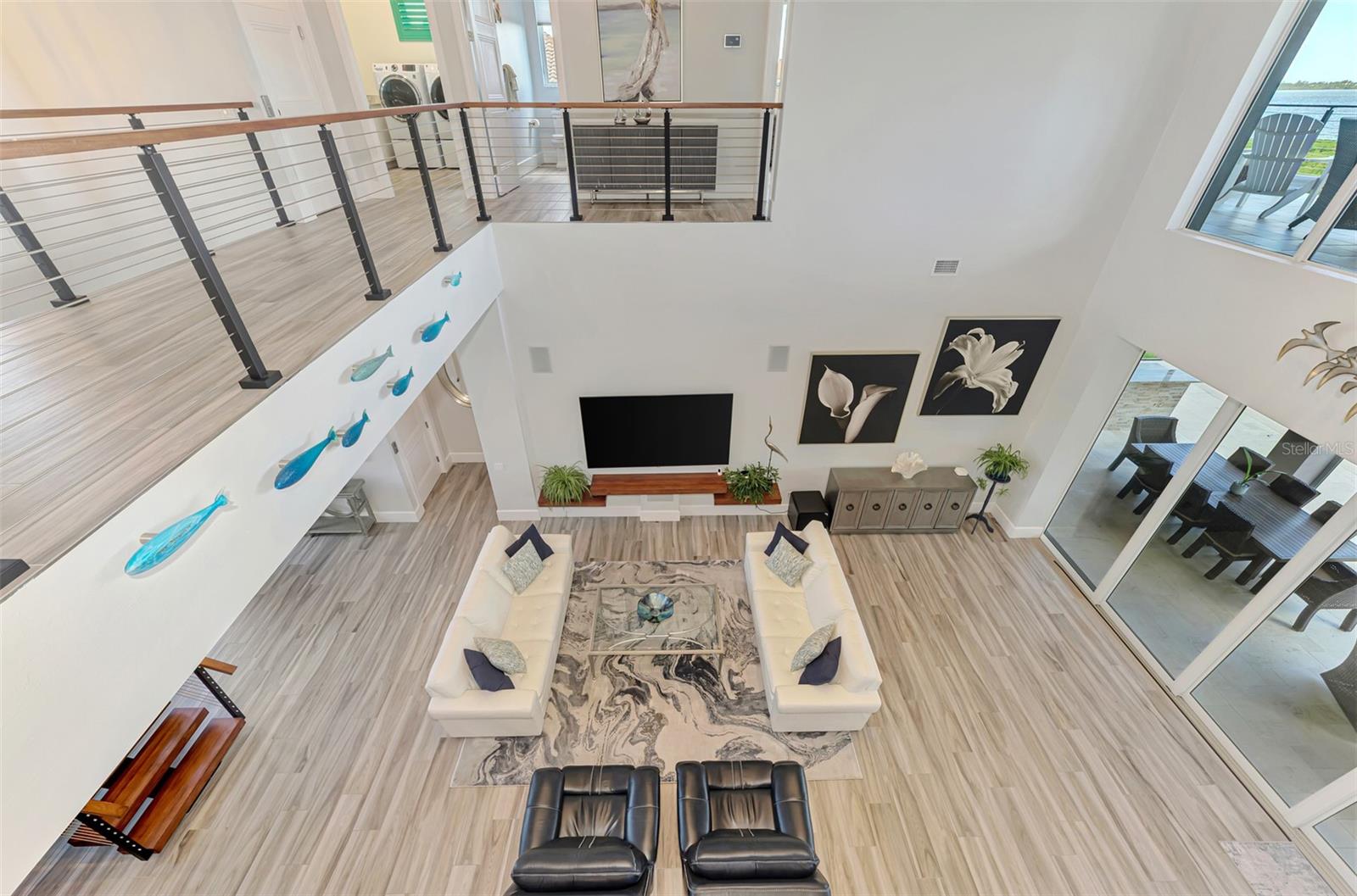 3051 Rivershore Lane