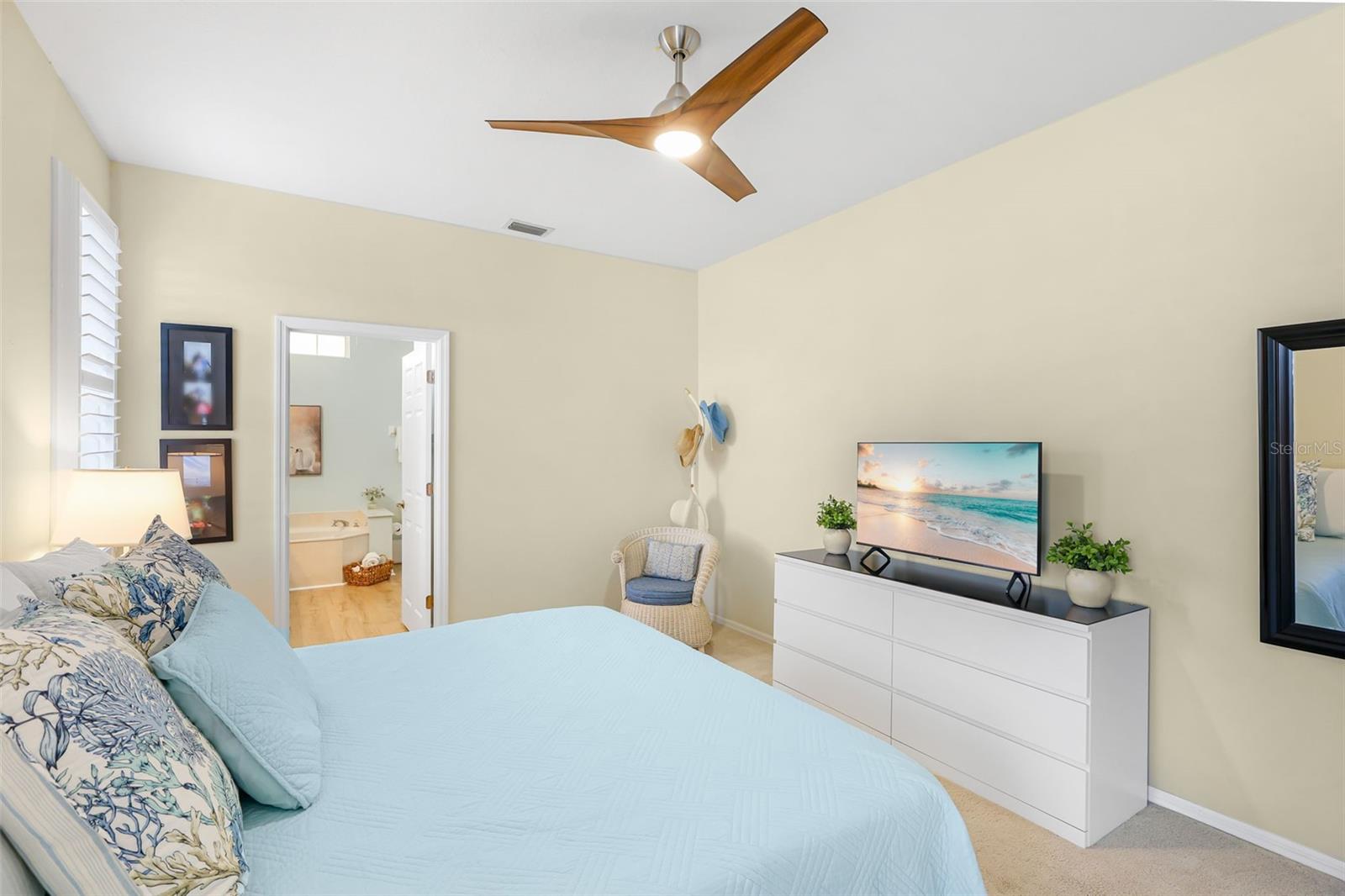 11371 Perico Isle Circle